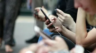 MK Kabulkan Gugatan Kuota Internet, Kini Sisa Kuota Tak Boleh Hangus Sepihak, Operator Wajib Sediakan Opsi Perlindungan Operator telekomunikasi kuota pelanggan