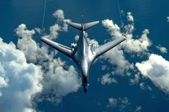 Pembom strategis b1b lancer usaf