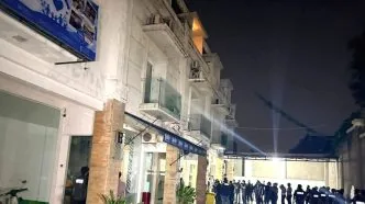 Penggeledahan Berlanjut hingga Dini Hari, Polisi Temukan Dokumen dan Komputer Saat Geledah Ruko di Cipete Jakarta Selatan Penggeledahan ruko cipete