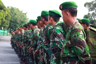 Perbandingan tukin tni gaji guru