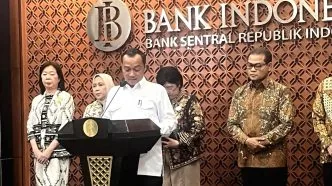 Perry warjiyo mundur gubernur bank indonesia