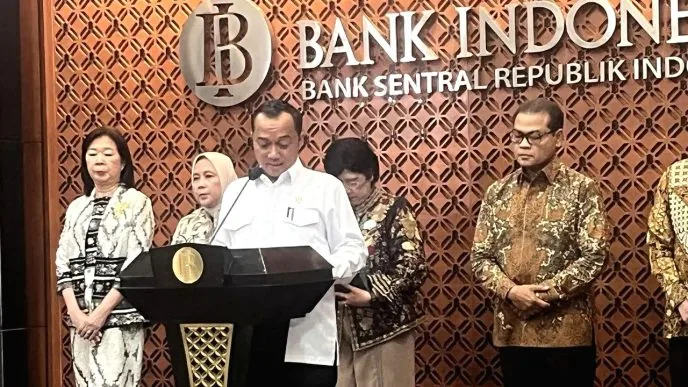 Perry warjiyo mundur gubernur bank indonesia