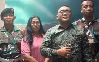 Pria di depok tni gadungan