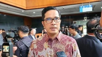 Profil febri diansyah kuasa hukum febrie adriansyah