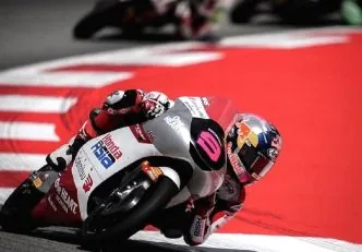 Veda Ega Pratama Bangkit di Sachsenring, Naik 5 Posisi dan Finis 8 Besar Moto3 Jerman 2026 Veda ega pratama moto3 jerman