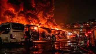 Kebakaran bus PO Sinar Jaya di kawasan industri MM2100 Bekasi