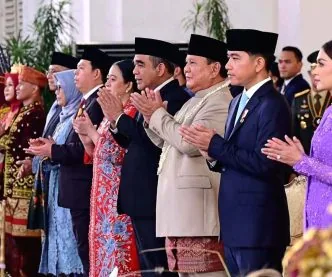 Kepuasan Publik pada Prabowo Gibran Turun Tajam, Survei Ungkap Masalah Ekonomi Jadi Sorotan