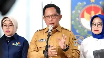 Menteri Dalam Negeri Terbitkan Surat Edaran Dorong Program MBG Jadi Kriteria Kinerja Kepala Daerah Mendagri Keluarkan Surat Edaran, Keberhasilan Program MBG Jadi Bagian Penilaian Kepala Daerah