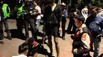 Polisi Amankan Pria yang Mengamuk Tanpa Busana di Lenteng Agung, Sempat Menolak Dibawa