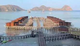 Air surut di labuan bajo sesaat setelah gempa