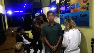 Calo wisata labuan bajo ditangkap polisi