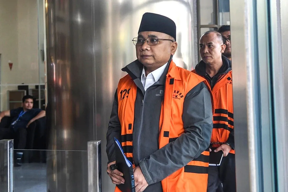 Sidang Kasus Kuota Haji 2023-2024: Mantan Menteri Agama Yaqut Cholil Qoumas Didakwa Rugikan Negara 622 Miliar Gus yaqut jalani sidang perdana korupsi kuota haji
