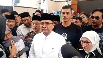 Gus yaqut usai sidang perdana kasus korupsi kuota haji