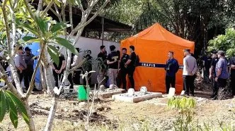 Ponsel Sutrimo Hilang Padahal Sempat Dipakai Mengabari Kematiannya, Keluarga Curiga Peran Jaksa Febrio Adiono Jenazah sutrimo dieks humasi di banyumas