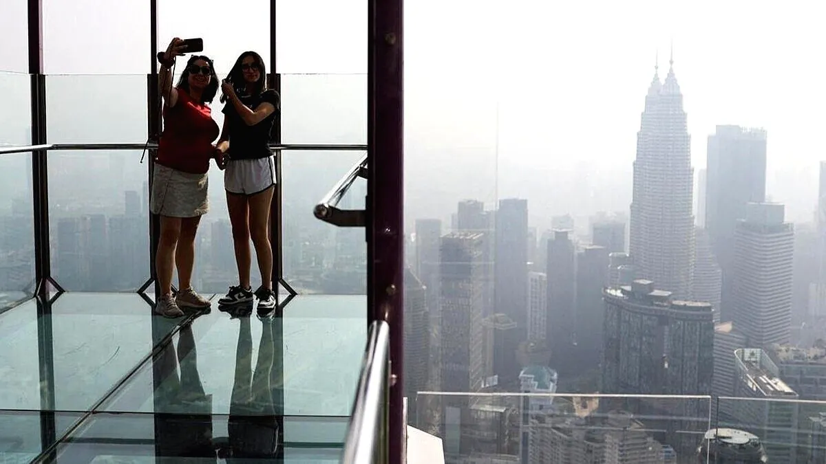 Kabut Asap dari Kebakaran Hutan di Indonesia Ancam Kesehatan Masyarakat Malaysia Kabut asap malaysia dari indonesia