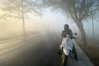 Kabut asap mengakibatkan jarak pandang sempit di martapura