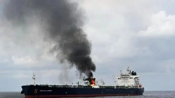 Kapal Kargo Disambar Rudal di Laut Merah: Tiga Awak Tewas, Satu Korban Warga Negara Indonesia! Kapal kargo diserang houthi 3 orang tewas ada wni