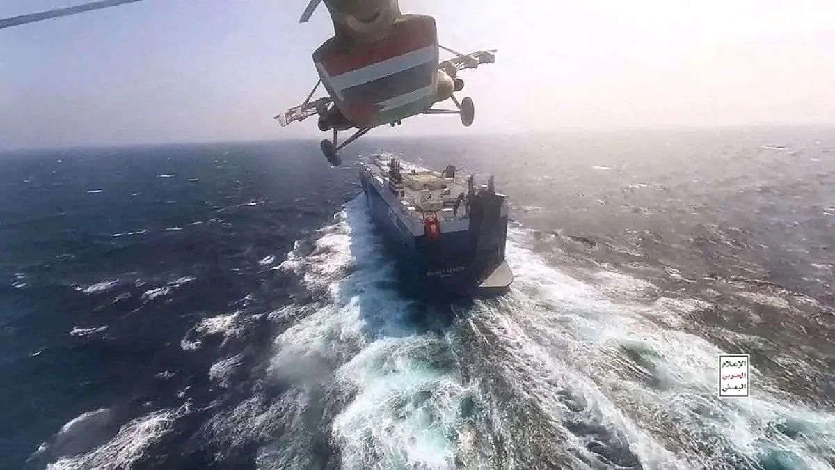 Blokade Iran Picu Insiden Militer, Helikopter AS Tembak Kapal Berbendera Panama di Teluk Oman Kapal panama ditembak helikopter amerika