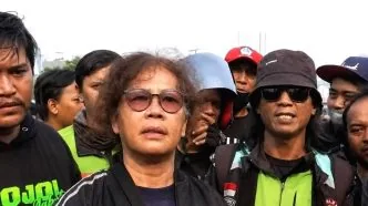 Massa Relawan Ojol Kecewa Tuding AMPB Terima Kesepakatan Transaksional dengan DPR Massa relawan ojol jakarta kecewa ampb pulang