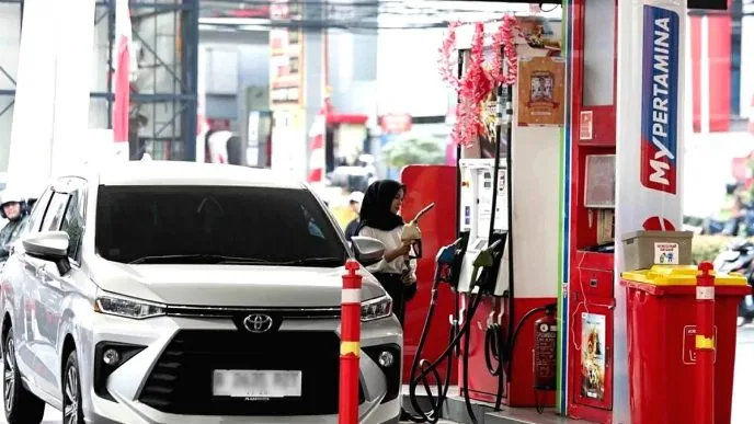 Desil 9 dan 10 Dilarang Beli Pertalite, Pertamina Tunggu Arahan: Pembatasan Segera Digulirkan? Pembatasan pertalite untuk mobil mewah