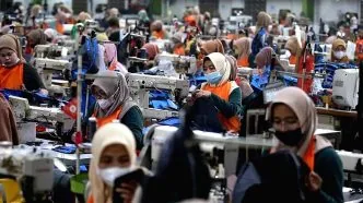 Ribuan Buruh Garmen Indonesia Kena PHK karena Pesanan Uniqlo dan H&M Menurun Phk pekerja industri garmen indonesia