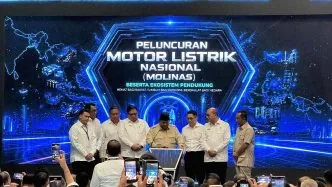 Prabowo luncurkan motor listrik nasional dp 0 persen