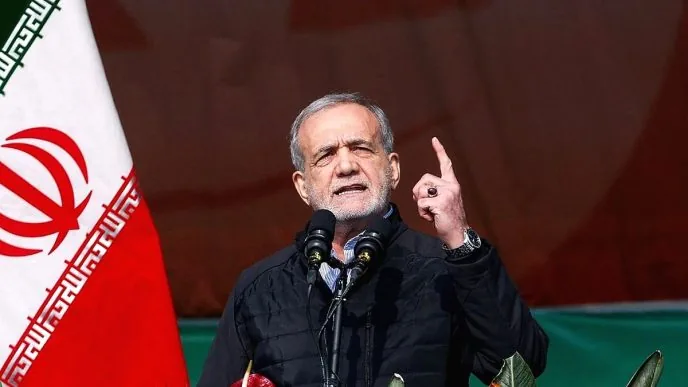 Presiden Iran Bantah Isu Mundur di Tengah Konflik dengan AS, Tegaskan Tetap Memimpin Presiden iran masoud pezeshkian bantah mundur