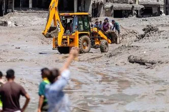 Suasana korban banjir nepal tibet
