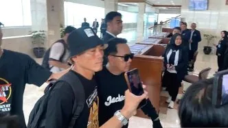 Koordinator AMPB Masuk ke Gedung DPR Hadiri Rapat Paripurna, Ini Harapan Masyarakat Terhadap RUU Perampasan Aset Supriyono masuk ke gedung dpr ikuti rapat paripurna
