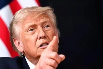 Trump ancam bombardir oman