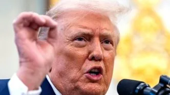 Trump ancam iran armada militer