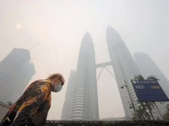 Warga malaysia diimbau tidak keluar rumah karena kabut asap