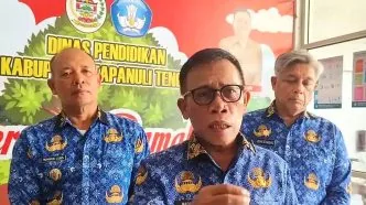 Bupati Tapanuli Tengah Masinton Pasaribu Tanggapi Santai Wacana Pemakzulan Dirinya, “Saya Tidak Akan Mundur” Bupati Tapanuli Tengah Masinton Pasaribu
