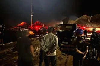 Kapal pengangkut batubara terbakar di perairan Lombok Timur