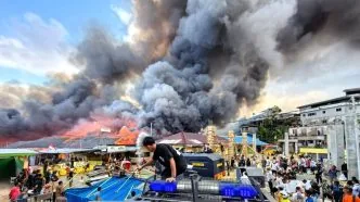 Kebakaran Besar Melanda Perkampungan Nelayan di Dok V Jayapura, 3.200 Warga Mengungsi Kebakaran pemukiman nelayan di Dok V, Distrik Jayapura Utara