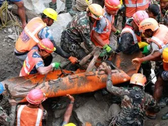 Longsor Es dan Batu di Himalaya Picu Efek Domino, Nepal Waspadai Bencana Berikutnya