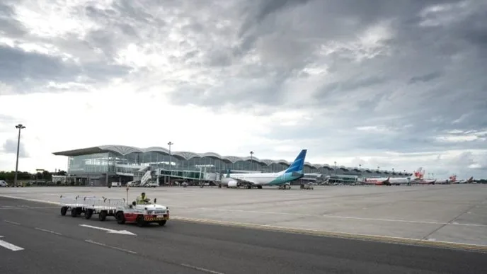 Bandara kualanmu diselimuti abu vulkanik sinabung