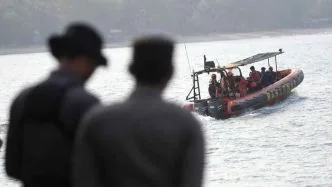 Basarnas cari delapan orang hilang selat sunda