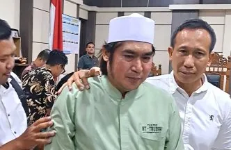 Gus yazid divonis 1 tahun penjara kasus tppu bumd cilacap