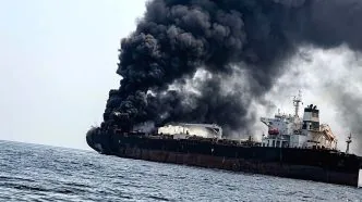 Iran Balas Serang Enam Kapal Terkait Amerika di Selat Hormuz Usai Tiga Tankernya Dibom AS Iran balas serang 3 kapal amerika